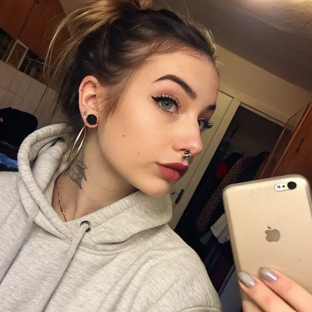 Inès